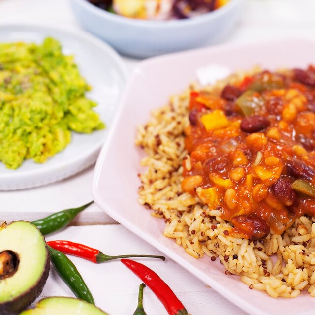 Gordon Rhodes V & Easy Chilli Non Carne thumbnail 2