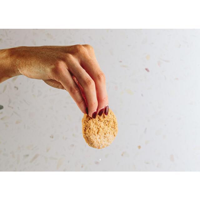 Border Biscuits Golden Oat Crumbles thumbnail 2