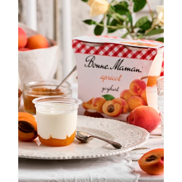 Bonne Maman Apricot Yoghurt thumbnail 3
