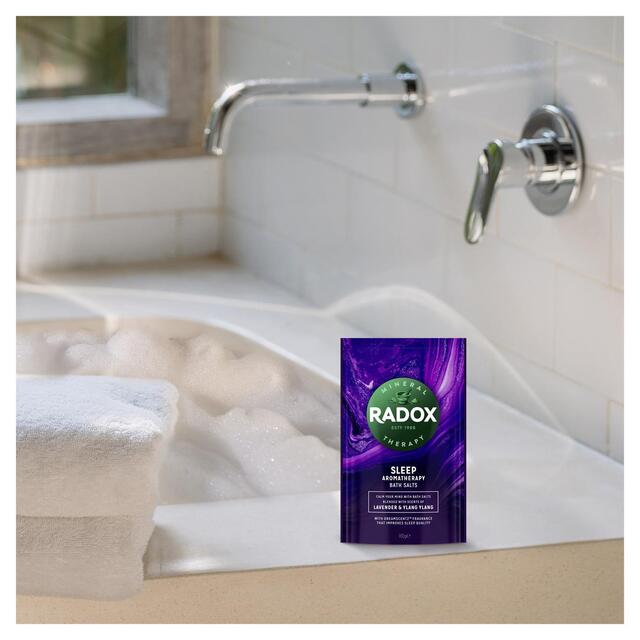 Radox Calm Your Mind Bath Salts thumbnail 7