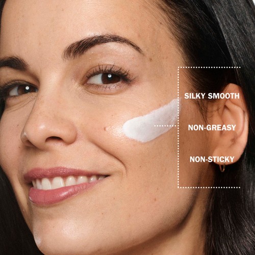 Olay Regenerist 3 Point Anti-Ageing Firming Day Cream SPF30 thumbnail 6