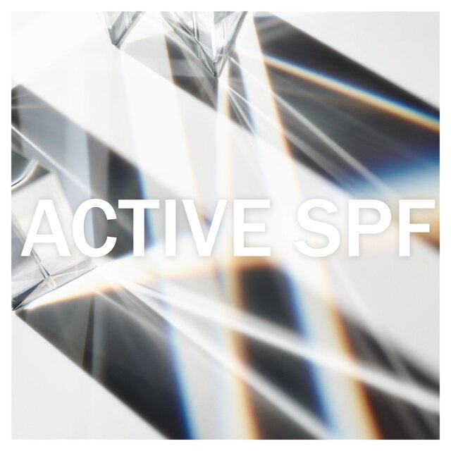 Olay Regenerist 3 Point Anti-Ageing Firming Day Cream SPF30 thumbnail 6