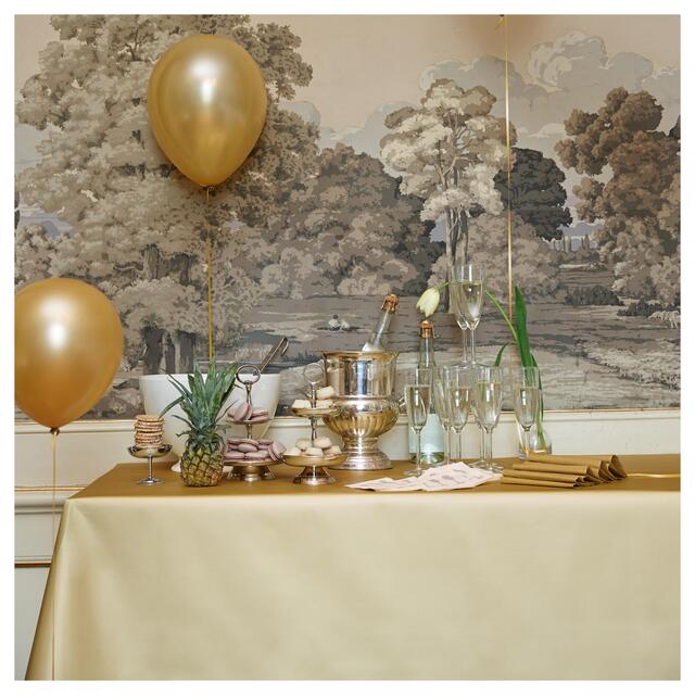 Gold DuniSilk Table Cover 138x220cm thumbnail 2