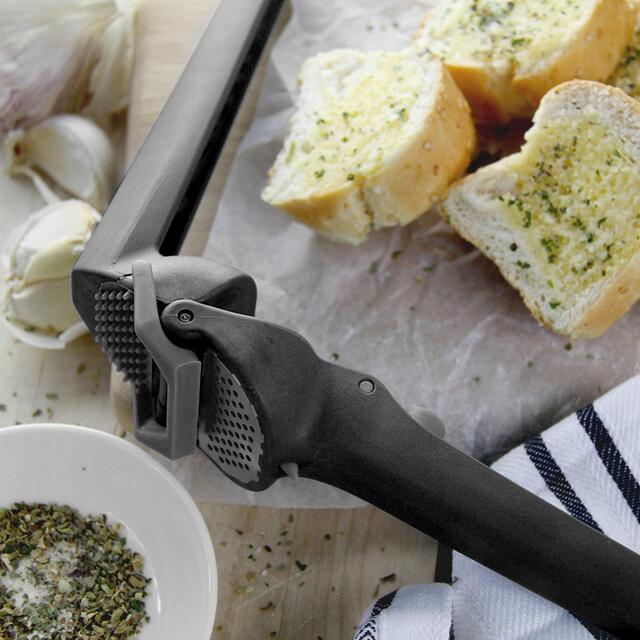 Dreamfarm Garject Lite Garlic Press thumbnail 5