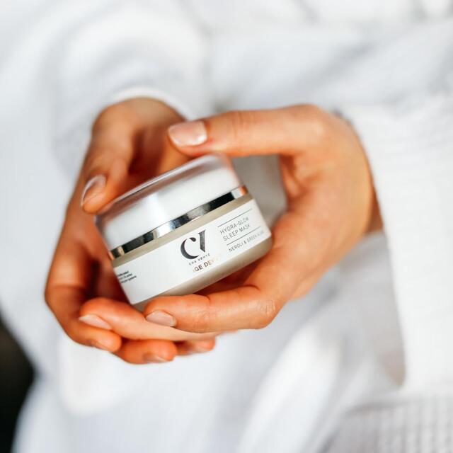 Green People Organic Hydra-Glow Sleep Mask Age Defy+ by Cha Vohtz thumbnail 3