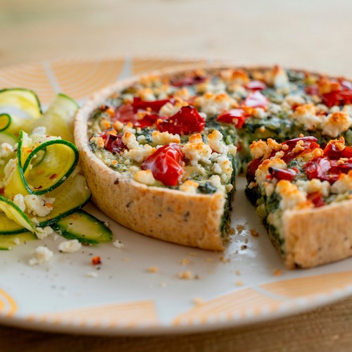 Higgidy Spinach, Red Pepper & Greek Feta Quiche thumbnail 2