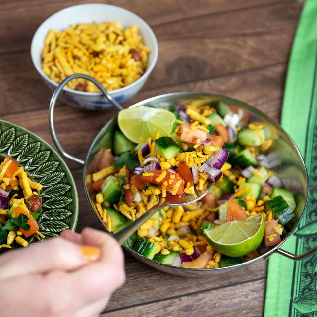 Howdah Bombay Mix thumbnail 5