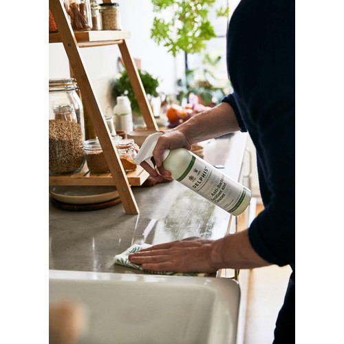Delphis Eco Anti-Bacterial Sanitiser Spray thumbnail 3