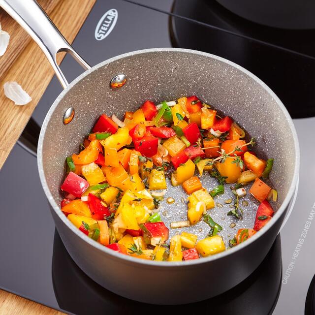 Stellar Rocktanium Non Stick Saucepan 20cm thumbnail 7