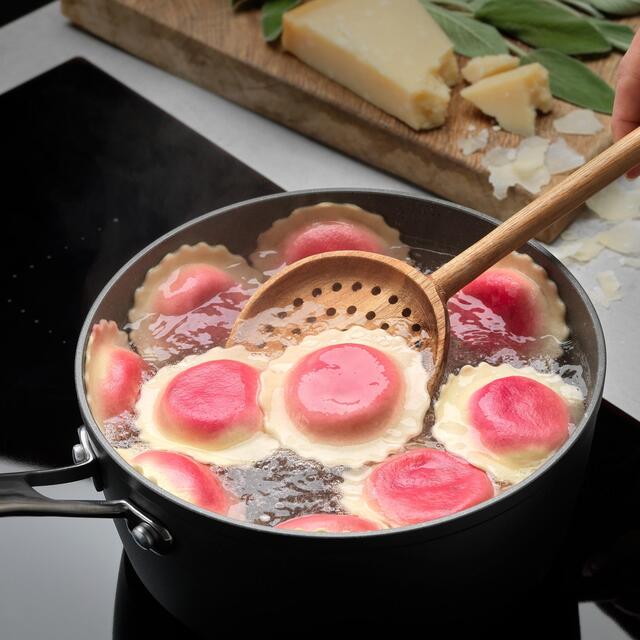 Stellar Rocktanium Non Stick Saucepan 20cm thumbnail 8