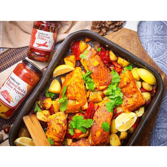 Cooks & Co Roasted Red & Yellow Peppers thumbnail 3
