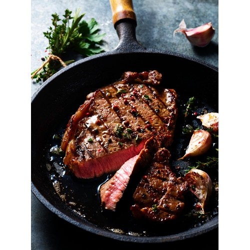M&S Select Farms 21 Day Matured Sirloin Steak thumbnail 4