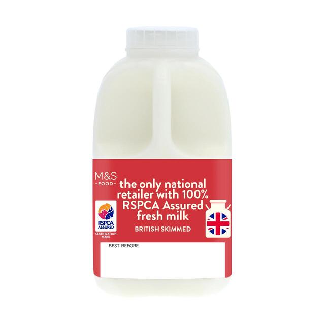 M&S Select Farms British Skimmed Milk 1 Pint thumbnail 2
