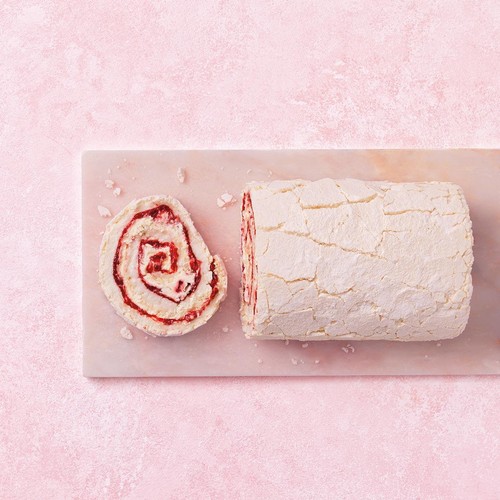 M&S Raspberry & Mascarpone Meringue Roulade Frozen thumbnail 2