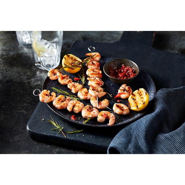 M&S Atlantic Peeled Prawns thumbnail 2