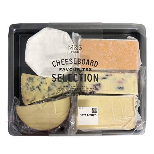 M&S Cheeseboard Favourites thumbnail 3