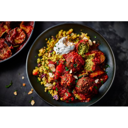 M&S 8 Aromatic Fresh Herb Falafels thumbnail 2