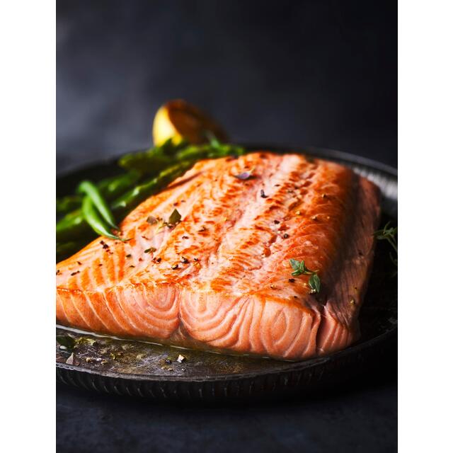 M&S Collection Wild Pacific 2 Sockeye Salmon Fillets thumbnail 2