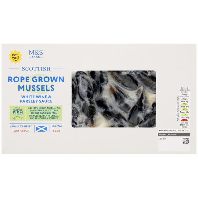 M&S Mussels in a White Wine & Parsley Sauce