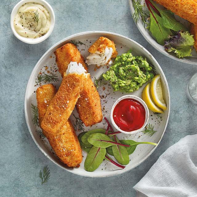 M&S 6 Breaded Jumbo Cod Fish Fingers Frozen thumbnail 3