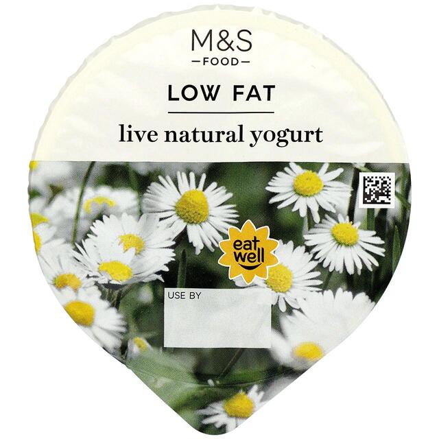 M&S Low Fat Live Natural Yoghurt thumbnail 2