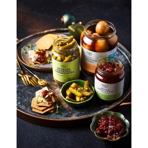 M&S Spiced Apple & Pear Chutney thumbnail 2