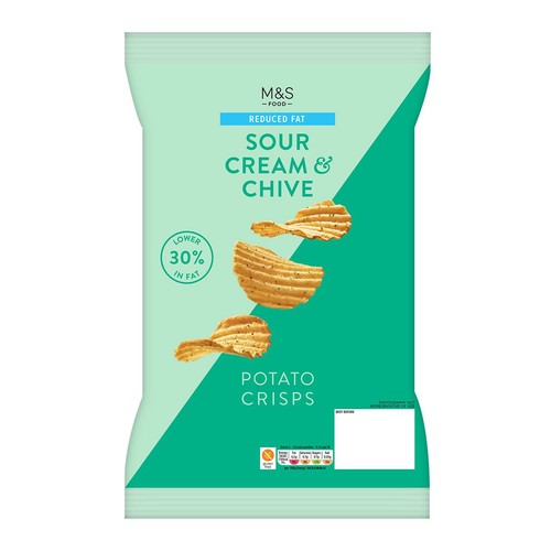 M&S Reduced Fat Sour Cream & Chive Crisps thumbnail 2