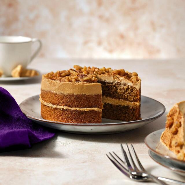 M&S Colombian Coffee and Walnut Cake thumbnail 3