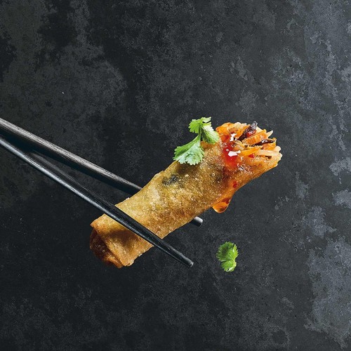 M&S 12 Vegetable Spring Rolls Frozen thumbnail 3