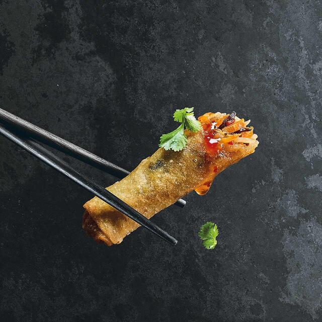 M&S 12 Vegetable Spring Rolls Frozen thumbnail 2