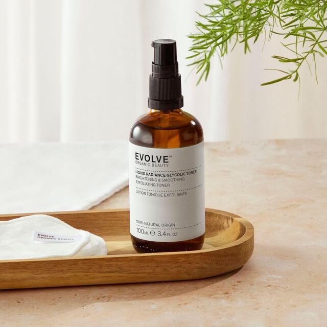 Evolve Organic Liquid Radiance Glycolic Toner thumbnail 2