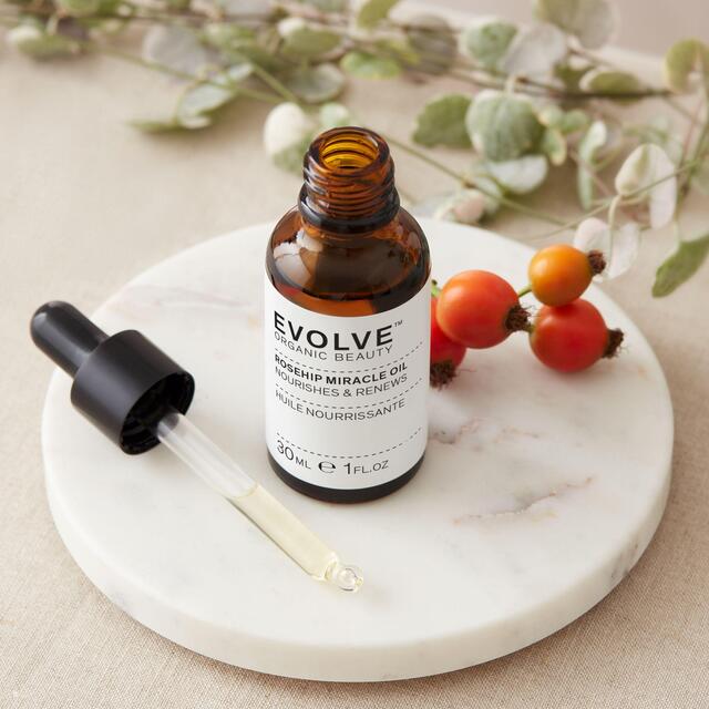 Evolve Organic Rosehip Miracle Oil thumbnail 3