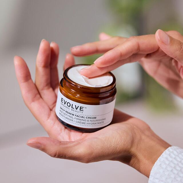 Evolve Organic Daily Renew Face Cream thumbnail 8