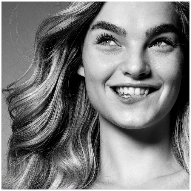 Aussie Mega Travel Shampoo thumbnail 5