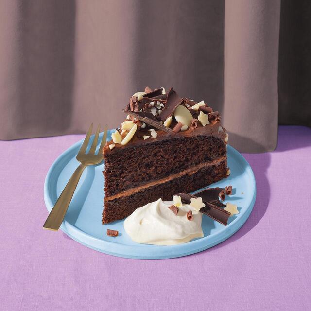M&S Extremely Chocolatey Party Cake thumbnail 4