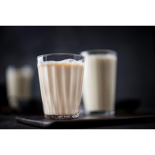 M&S Plant Kitchen Sweetened Almond Drink thumbnail 3