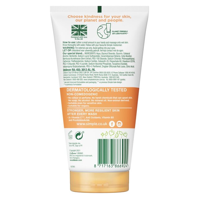 Simple Protect 'N' Glow Express Glow Clay Polish Cleanser thumbnail 3