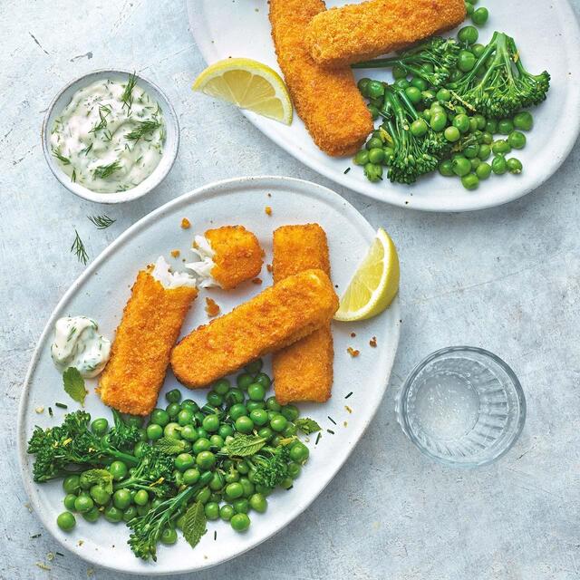 M&S 9 Chunky Cod Fish Fingers Frozen thumbnail 3