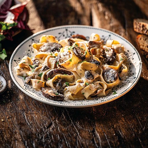 M&S Mushroom Pappardelle Serves 1 thumbnail 2