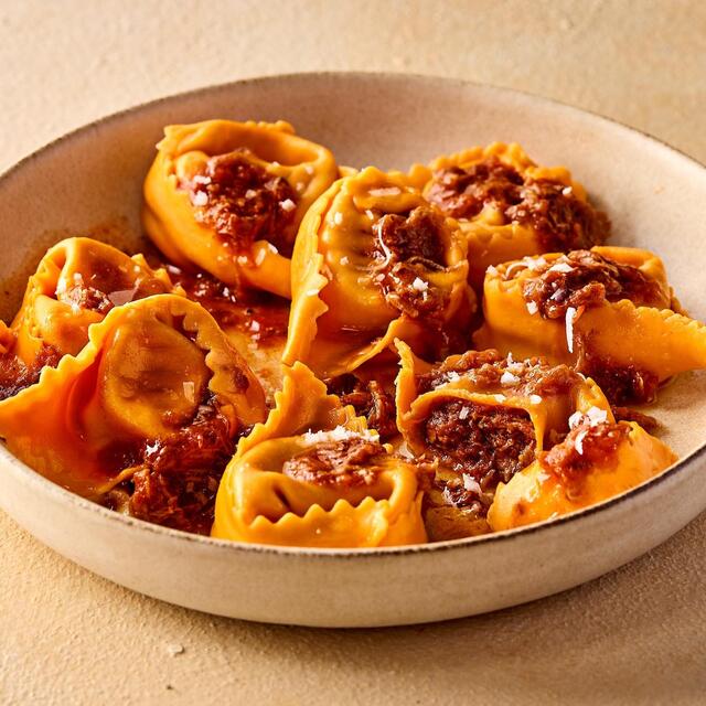 Pasta Evangelists Beef & Chianti Ragu thumbnail 3