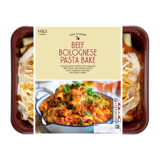 M&S Beef Bolognese Pasta Bake Meal to Share thumbnail 2