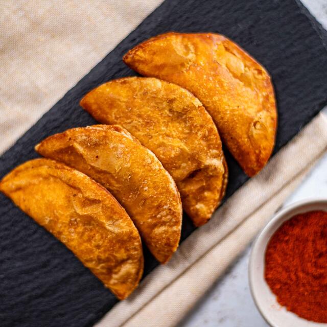 M&S Chicken & Chorizo Empanadas thumbnail 7