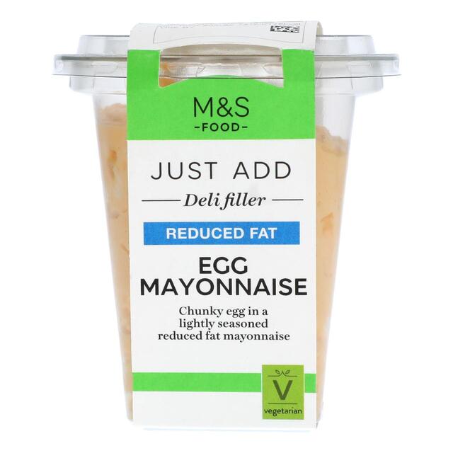 M&S Reduced Fat Egg Mayonnaise Deli Filler thumbnail 2