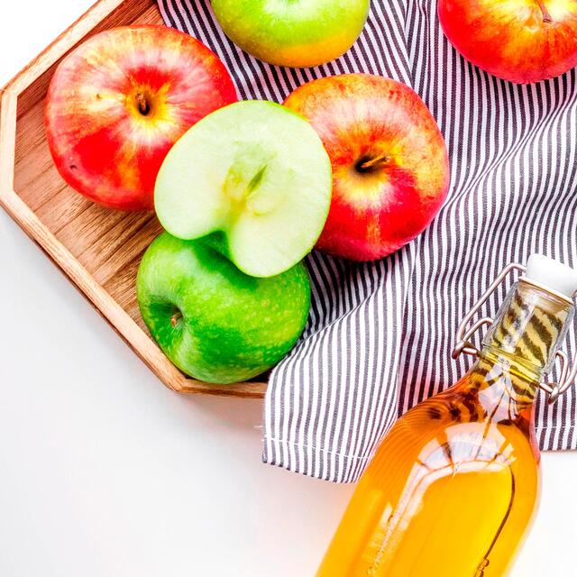 OGX Clarify & Shine+ Apple Cider Vinegar pH Balanced Shampoo thumbnail 6