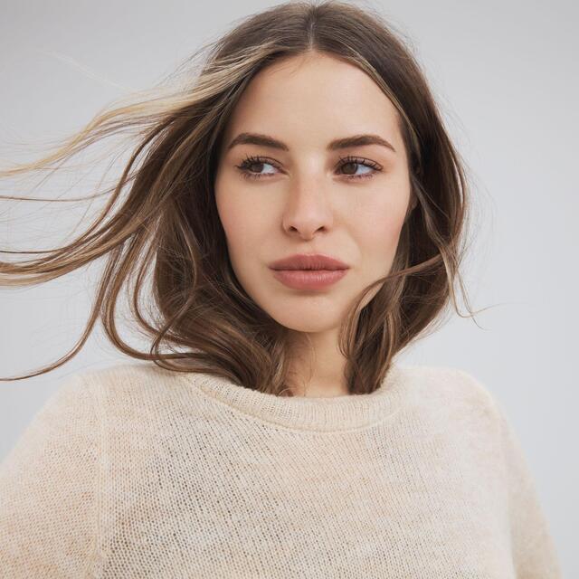 Percy & Reed I'm No Flake Scalp Soothing Shampoo thumbnail 3