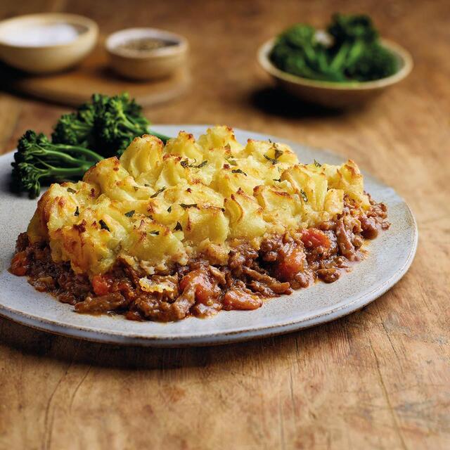 M&S Gastropub Cottage Pie for One thumbnail 2