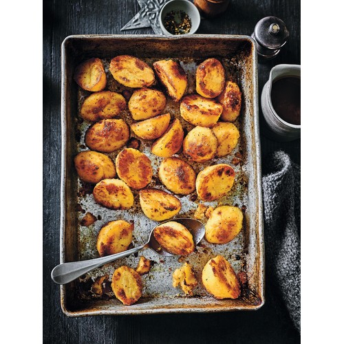 M&S Collections Ultimate Roast Potatoes with Goose Fat thumbnail 3