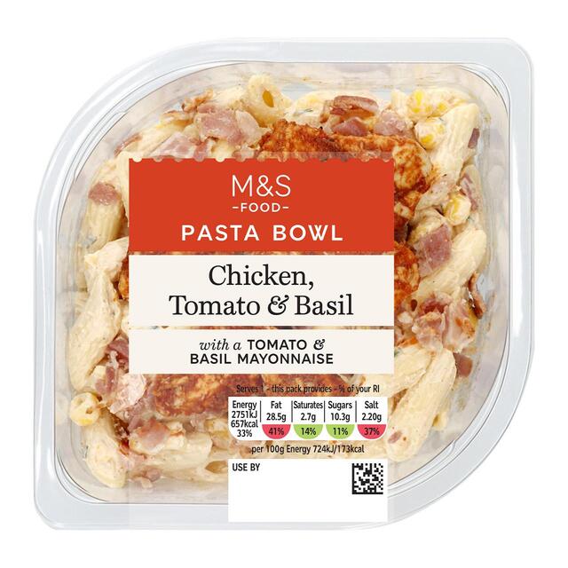 M&S Chicken, Tomato & Basil Pasta Salad thumbnail 2
