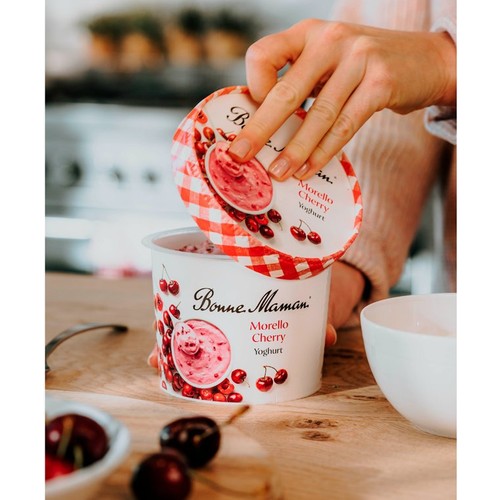 Bonne Maman Morello Cherry Yoghurt thumbnail 3