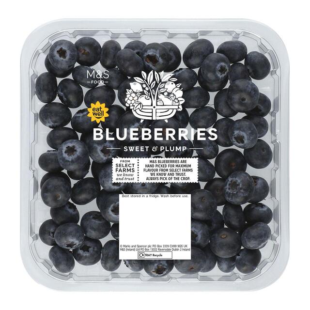 M&S Blueberries Family Pack thumbnail 2